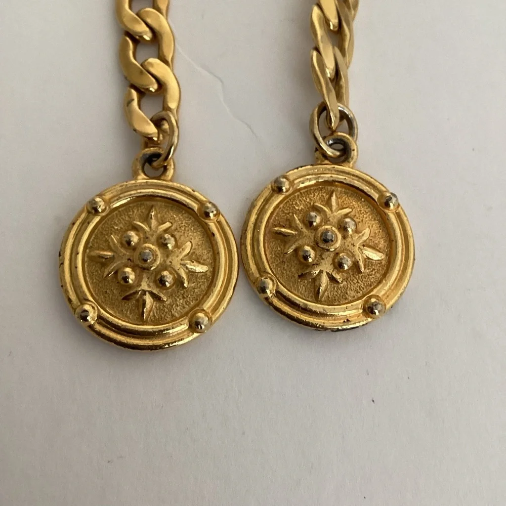 Vintage Gold Medallion Chain Belt Heavy Statement Medallion Curb Chain